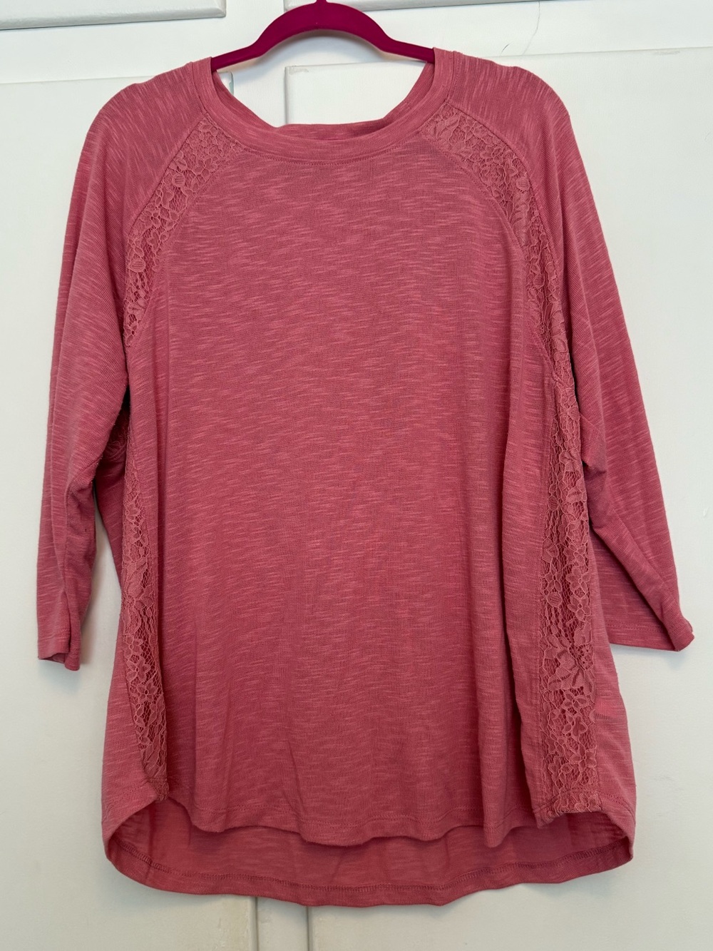 EUC Lane Bryant Women’s Lace-Trim 3/4 Sleeve Top in Dusty Rose Size 22/24